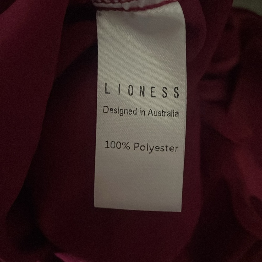 Lioness Walk The Line Midi Dress Magenta size small NWT - Picture 8 of 9